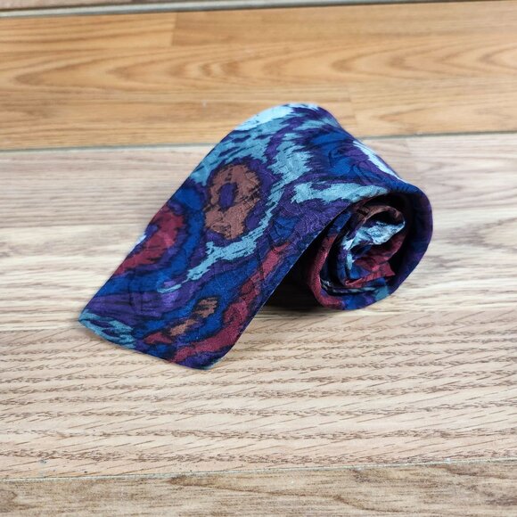 LUomo Italy 100% Silk Multicolor Abstract Floral Pattern Necktie 50.5" Long - Picture 1 of 6